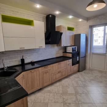 Сдается 1-комнатная квартира, 49,5 м²