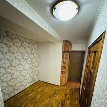 Сдается 2-х комнатная квартира, 65 м²