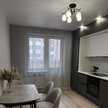 Сдается 2-х комнатная квартира, 66 м²