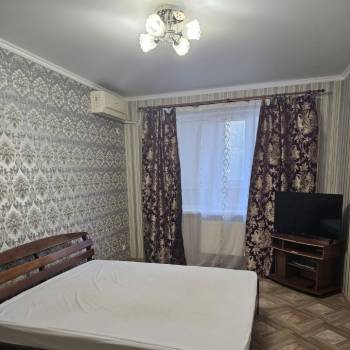 Сдается 1-комнатная квартира, 38,3 м²