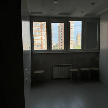 Сдается Многокомнатная квартира, 90,9 м²
