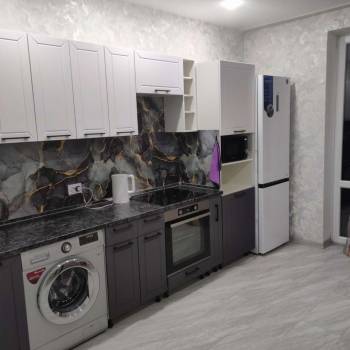 Сдается 1-комнатная квартира, 43 м²