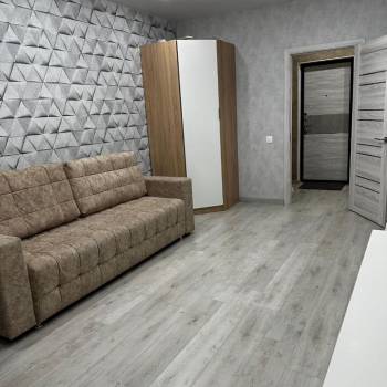 Сдается 1-комнатная квартира, 43 м²