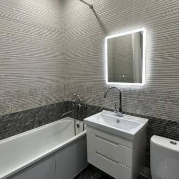 Сдается 1-комнатная квартира, 43 м²