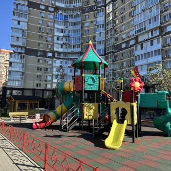 Сдается 1-комнатная квартира, 49,3 м²