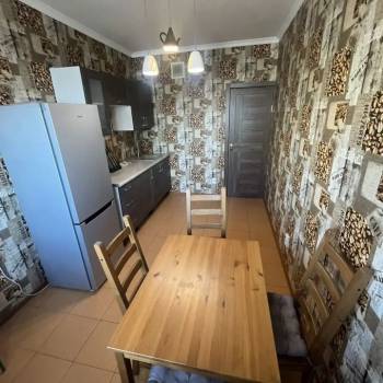 Продается 2-х комнатная квартира, 60,6 м²