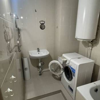 Сдается 2-х комнатная квартира, 62 м²
