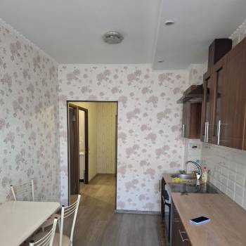 Продается 1-комнатная квартира, 41,1 м²