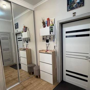 Продается 1-комнатная квартира, 41,3 м²