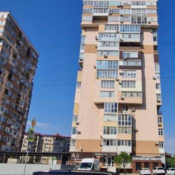 Продается 1-комнатная квартира, 30 м²