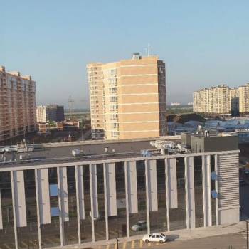 Продается 1-комнатная квартира, 36 м²