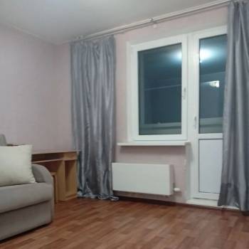Сдается 2-х комнатная квартира, 65 м²
