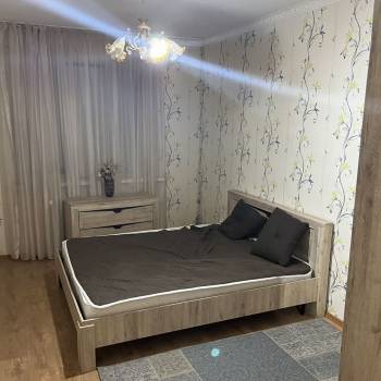 Сдается Многокомнатная квартира, 106 м²