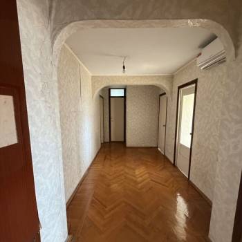 Продается Многокомнатная квартира, 74,6 м²