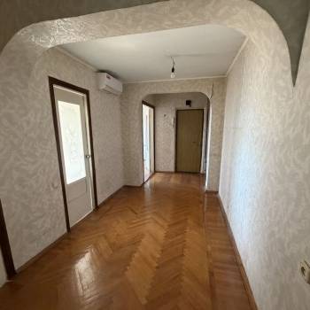 Продается Многокомнатная квартира, 74,6 м²