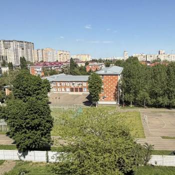 Продается Многокомнатная квартира, 74,6 м²