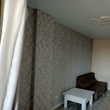 Продается 1-комнатная квартира, 40 м²