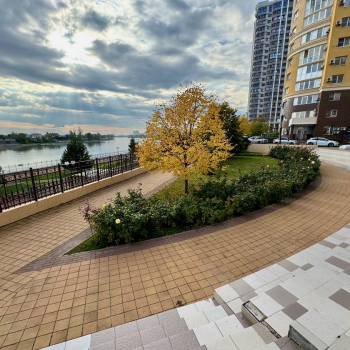 Продается Многокомнатная квартира, 168 м²