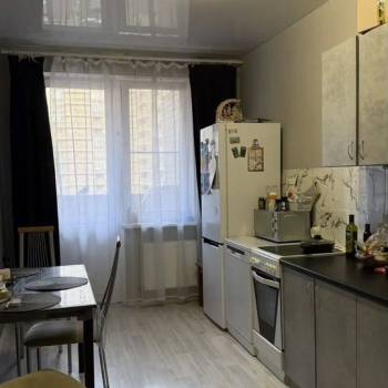 Сдается 2-х комнатная квартира, 67 м²