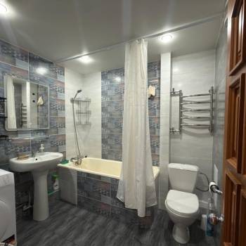 Сдается 2-х комнатная квартира, 62 м²