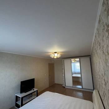 Сдается 2-х комнатная квартира, 60 м²