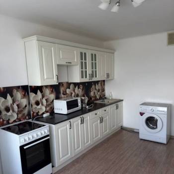 Сдается 2-х комнатная квартира, 60 м²