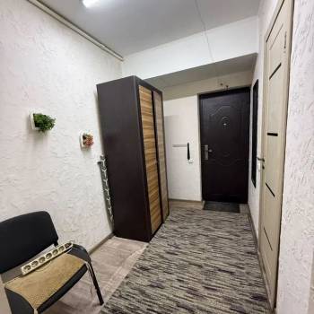 Продается 1-комнатная квартира, 32 м²