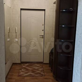 Сдается Многокомнатная квартира, 85 м²