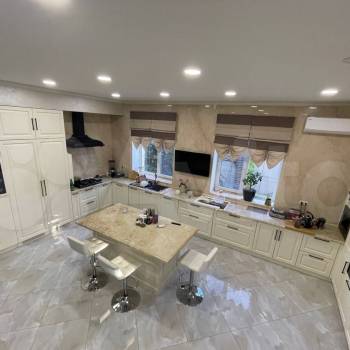 Сдается Дом, 405 м²
