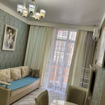 Продается 1-комнатная квартира, 41,8 м²