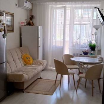Продается 1-комнатная квартира, 43 м²
