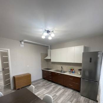 Сдается 2-х комнатная квартира, 57,6 м²
