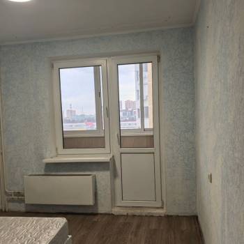 Сдается Многокомнатная квартира, 90 м²