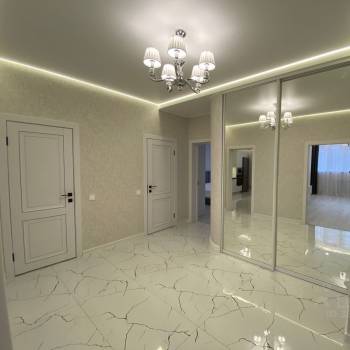 Сдается 2-х комнатная квартира, 73 м²