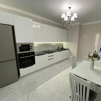 Сдается 2-х комнатная квартира, 73 м²