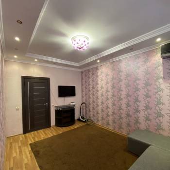 Сдается 2-х комнатная квартира, 60 м²