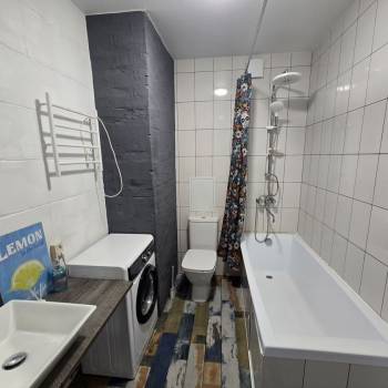 Продается 1-комнатная квартира, 34 м²