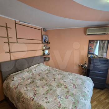 Продается Многокомнатная квартира, 96,4 м²