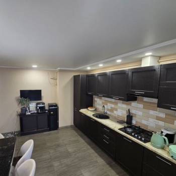 Продается Многокомнатная квартира, 96,4 м²