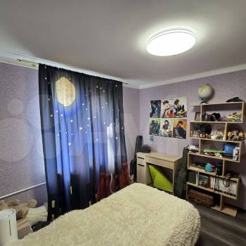 Продается Многокомнатная квартира, 96,4 м²