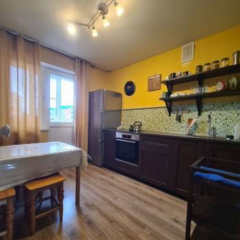 Сдается Многокомнатная квартира, 56,3 м²