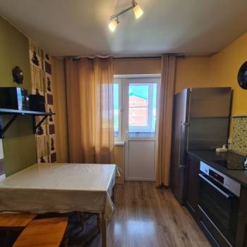 Сдается Многокомнатная квартира, 56,3 м²