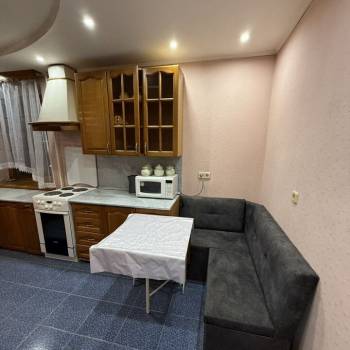 Сдается 2-х комнатная квартира, 50 м²