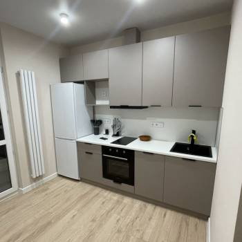 Сдается 1-комнатная квартира, 37,4 м²