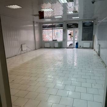 Сдается Нежилое помещение, 100 м²