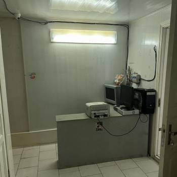 Сдается Нежилое помещение, 100 м²