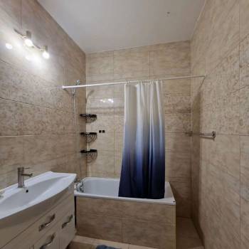 Сдается 2-х комнатная квартира, 54,4 м²