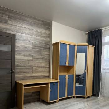 Сдается 1-комнатная квартира, 41 м²