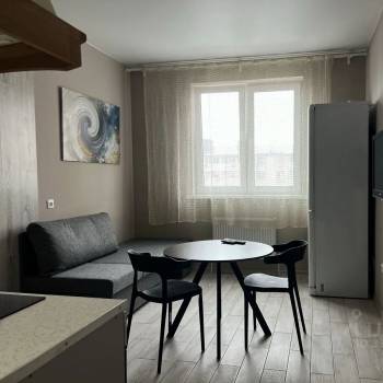 Сдается 1-комнатная квартира, 41 м²