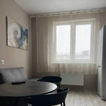Сдается 1-комнатная квартира, 41 м²